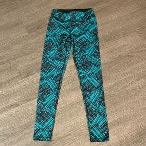 !CLOSET CLOSING! Aeropostale Work Out Leggings
